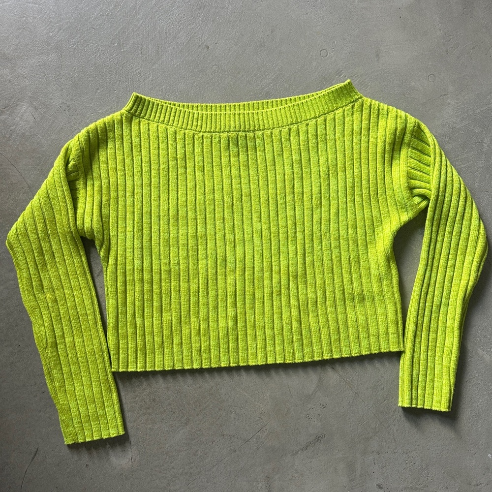 Alice + Olivia Neon Lime Ribbed Off-Shoulder Crop Sweater